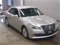 2013 Toyota Crown Hybrid