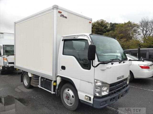 2015 Isuzu Elf Truck