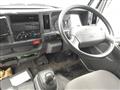 2015 Isuzu Elf Truck