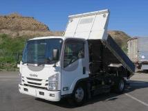 2017 Isuzu Elf Truck