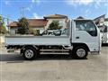 2017 Isuzu Elf Truck