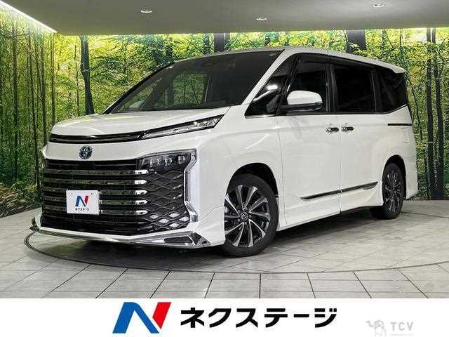 2022 Toyota Voxy
