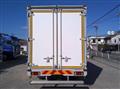 2019 Isuzu Elf Truck