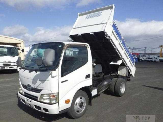 2012 Hino Dutro