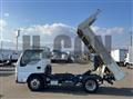 2018 Isuzu Elf Truck