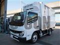2025 Mitsubishi Fuso Canter