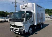 2025 Mitsubishi Fuso Canter