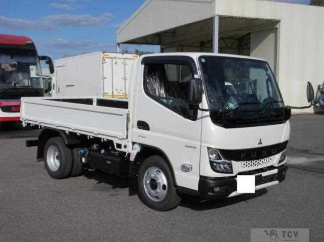 2025 Mitsubishi Fuso Canter