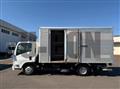 2011 Isuzu Elf Truck