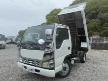 2005 Isuzu Elf Truck