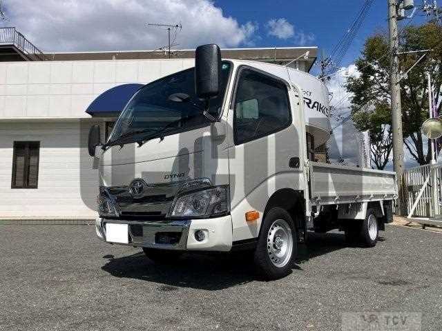 2025 Toyota Dyna Truck
