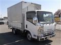 2010 Isuzu Elf Truck