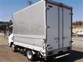 2010 Isuzu Elf Truck