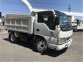 2003 Isuzu Elf Truck