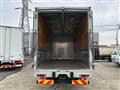 2017 Mitsubishi Fuso Canter