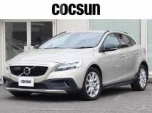 2017 Volvo V40