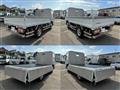 2017 Isuzu Elf Truck