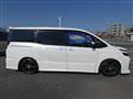2014 Toyota Voxy