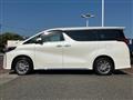 2022 Toyota Alphard Hybrid