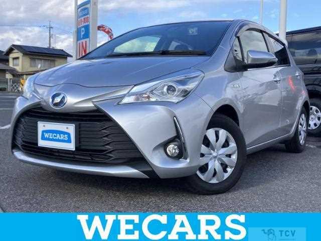 2017 Toyota Vitz