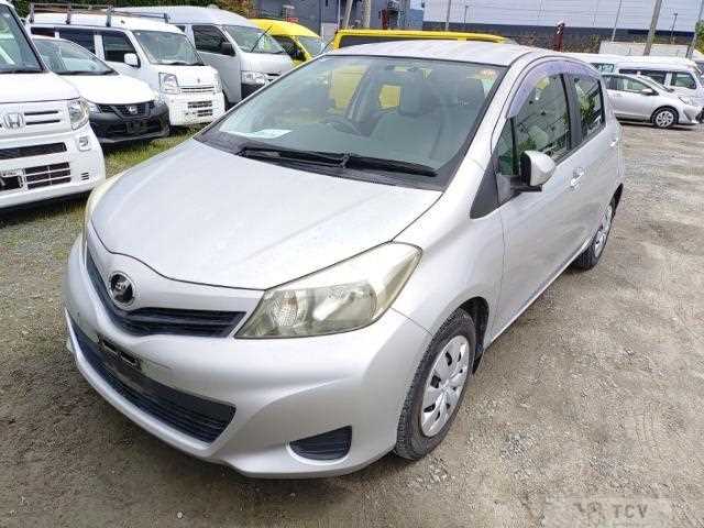 2013 Toyota Vitz
