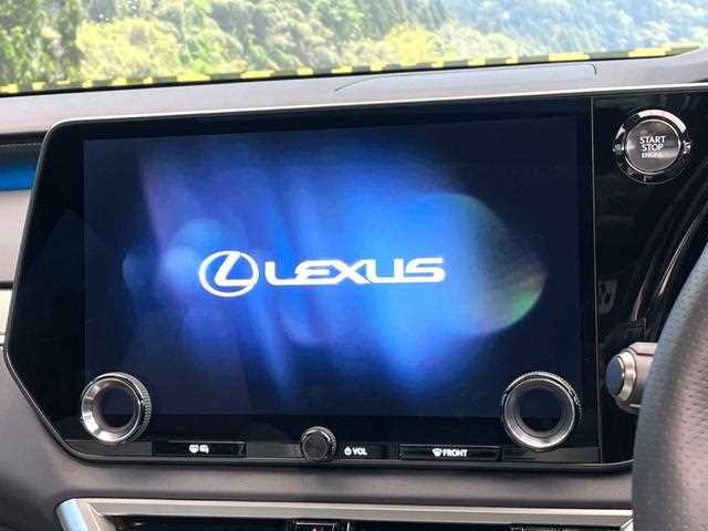 Lexus RX 2025 — фото 4 купить в Москве