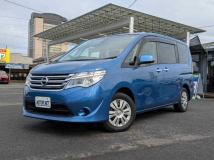 2015 Nissan Serena