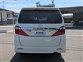 2013 Toyota Alphard G