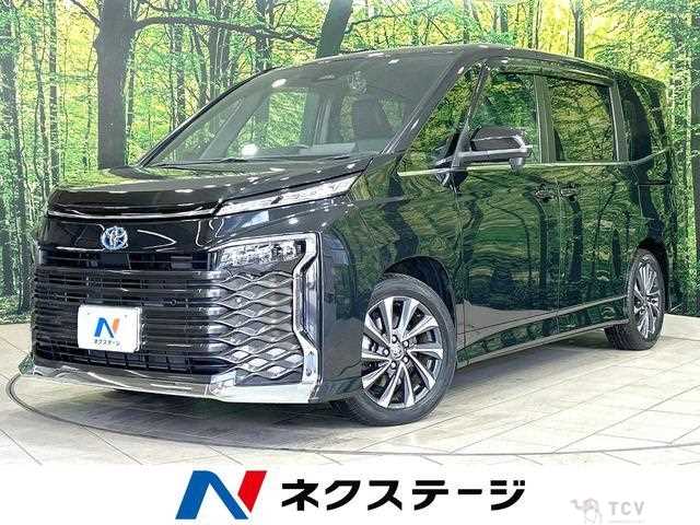 2022 Toyota Voxy