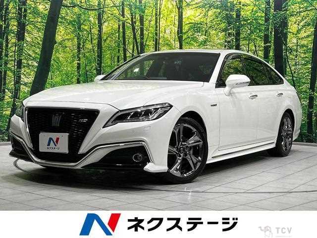 2019 Toyota Crown Hybrid