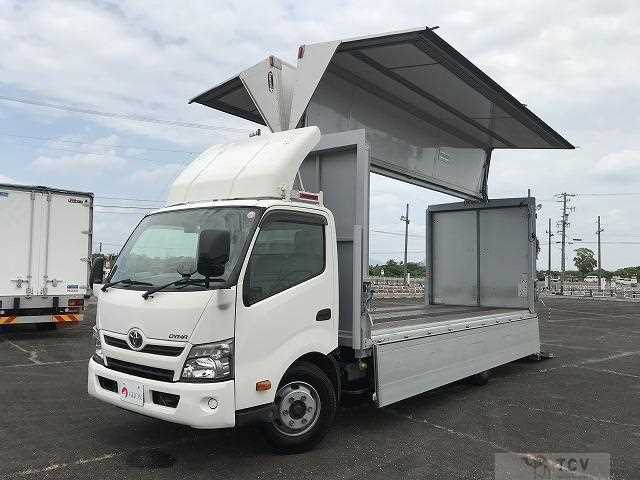 2019 Toyota Dyna Truck