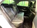 2010 Toyota Crown Hybrid