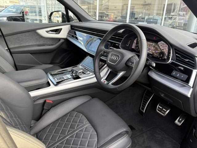 Audi Q7 2025 — фото 3 купить в Москве
