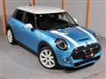 2019 BMW MINI