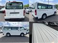 2009 Toyota Hiace Van