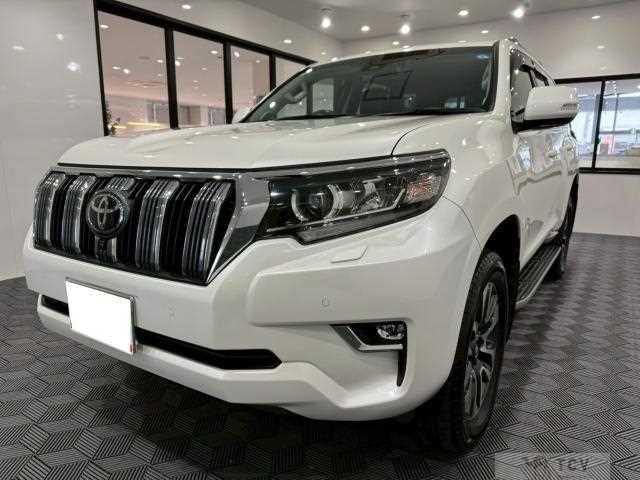 2022 Toyota Land Cruiser Prado