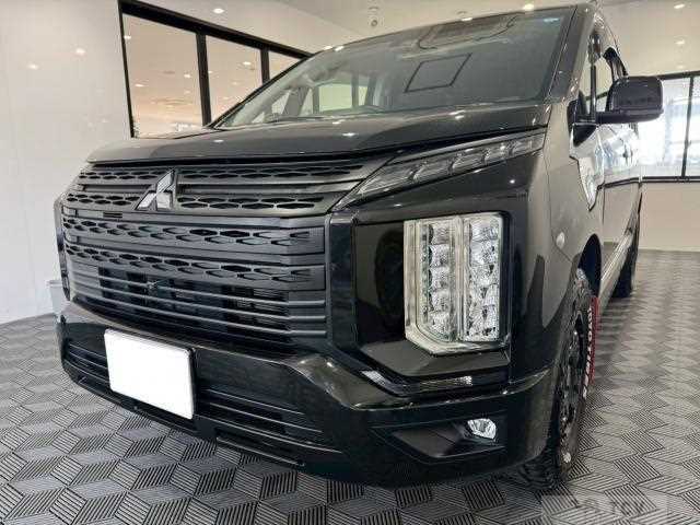 2023 Mitsubishi Delica D5