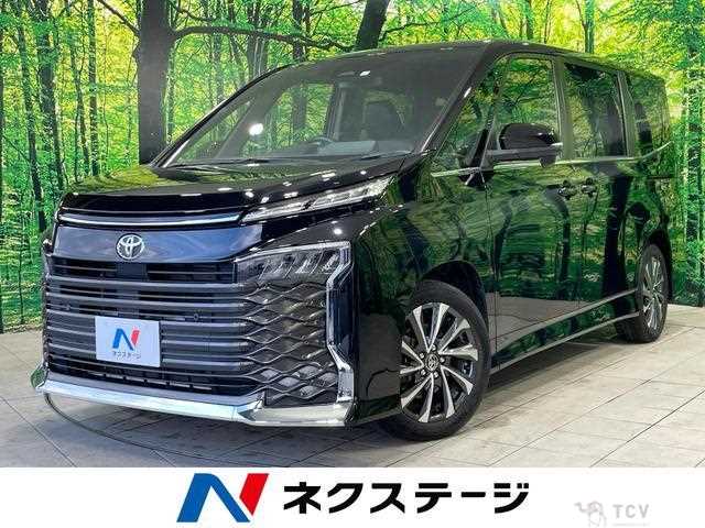 2023 Toyota Voxy