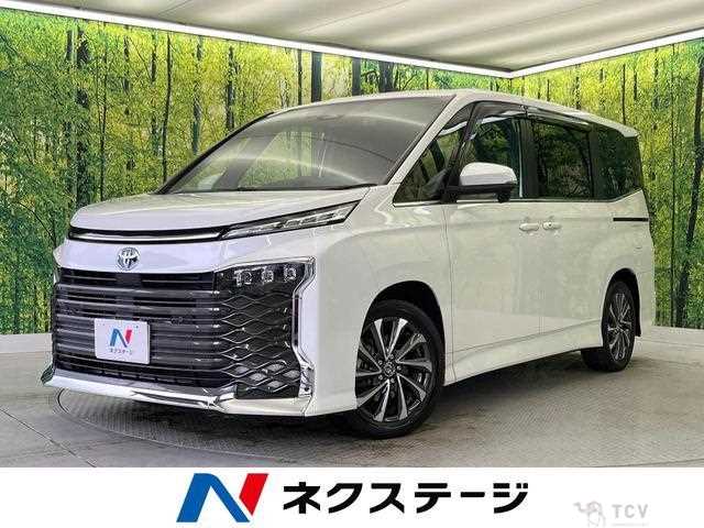 2023 Toyota Voxy