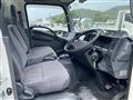 2019 Isuzu Elf Truck