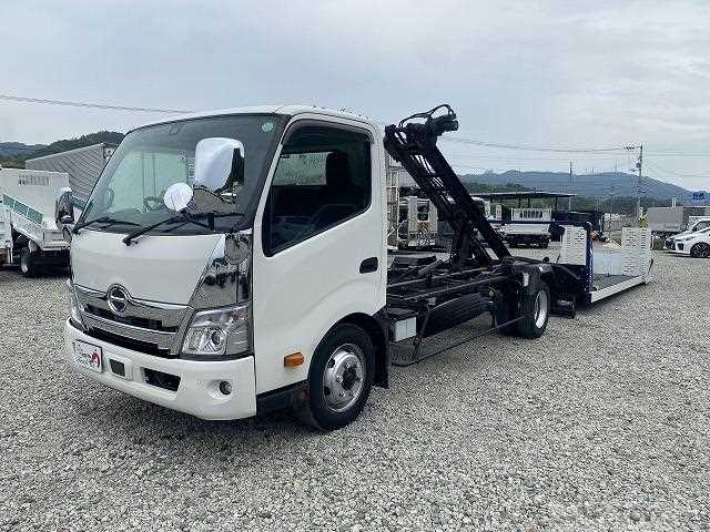 2019 Hino Dutro