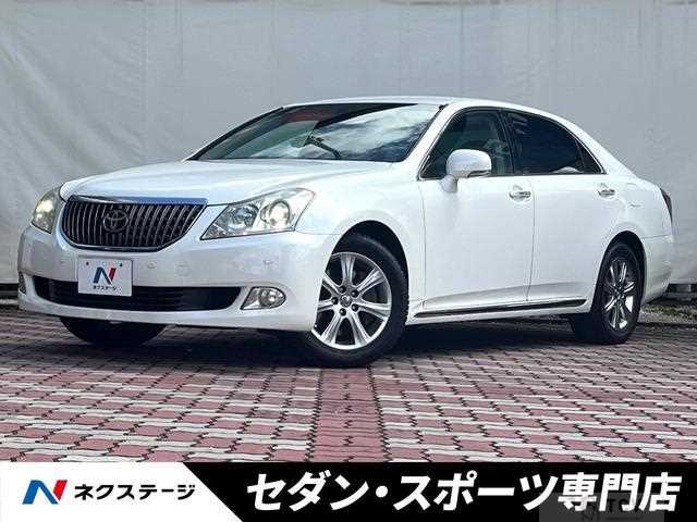 2011 Toyota Crown Majesta