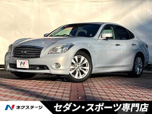 2012 Nissan Fuga