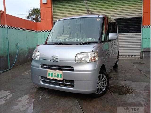 2011 Daihatsu Tanto