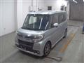 2017 Daihatsu Tanto