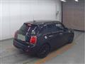 2021 BMW MINI