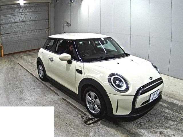 2022 BMW MINI