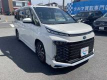 2022 Toyota Voxy
