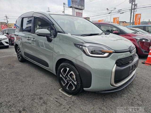 2023 Toyota Sienta