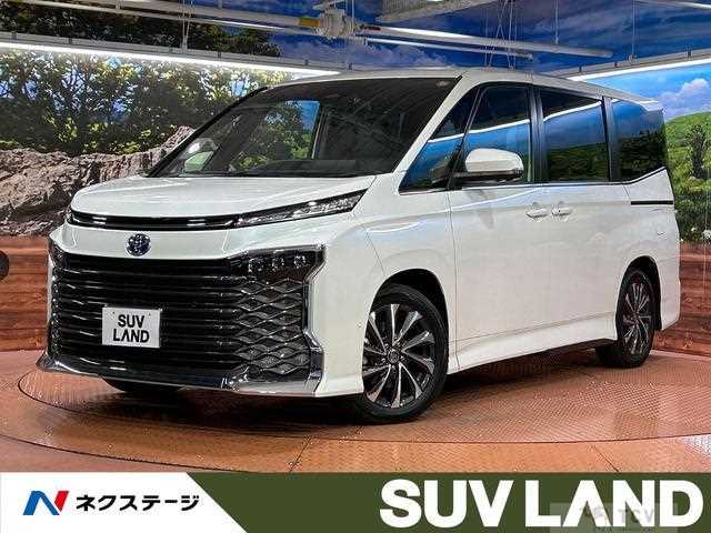 2023 Toyota Voxy